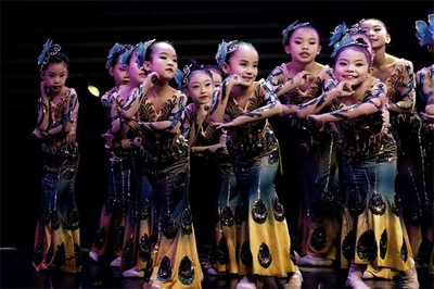 絲路童夢，藝術(shù)花開——金絲獎2017絲路國際少兒藝術(shù)頒獎盛典西安成功舉辦